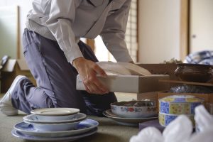 実家整理で「高そうだけど捨てられないもの」が出てきたとき