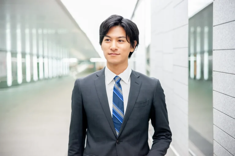 高級スーツとは？選ばれる理由と後悔しないための考え方